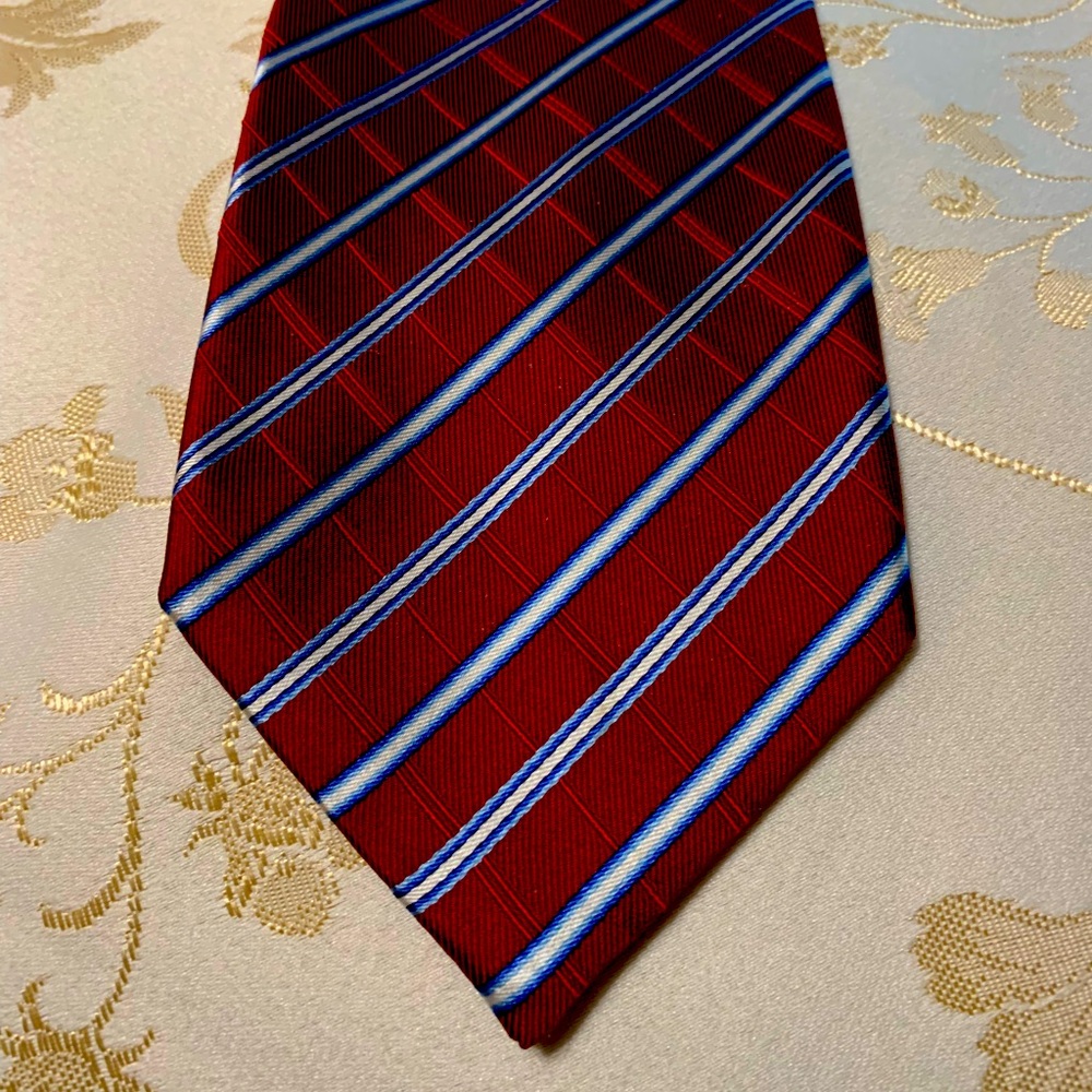 Jones New York 100% Burgundy Red Striped Silk Tie